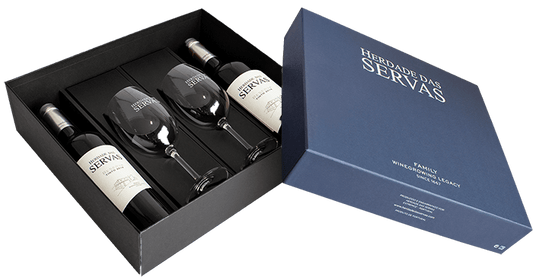 Servas Reserve Set Red (2 Bottles and 2 Glasses) 2016